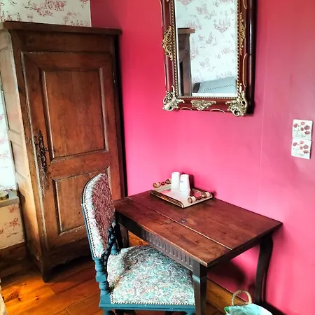 D'hotes Le Grismoustier Bed & Breakfast